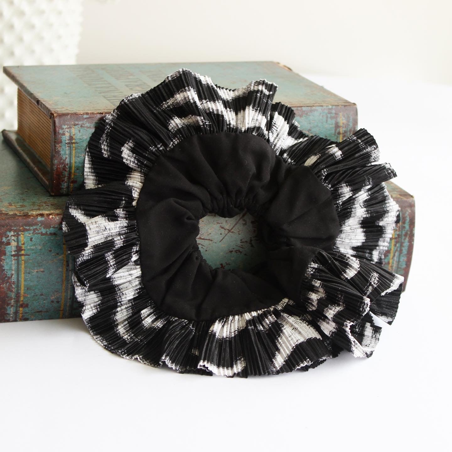 Scrunchie Print
