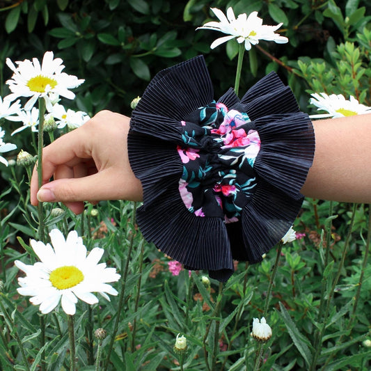 Scrunchie Flores Negro